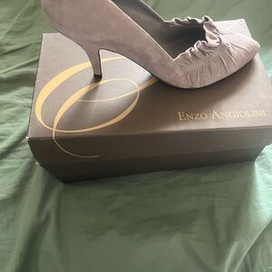 Enzo Angiolini Taupe Suede Heels